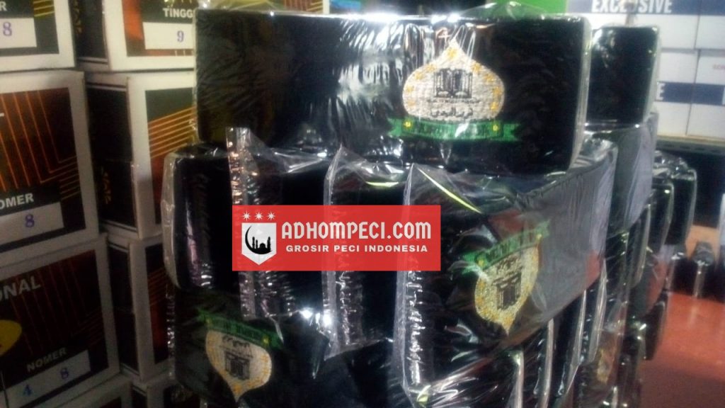 pembuat dan grosir peci kopiah songkok Mojokerto terbaik