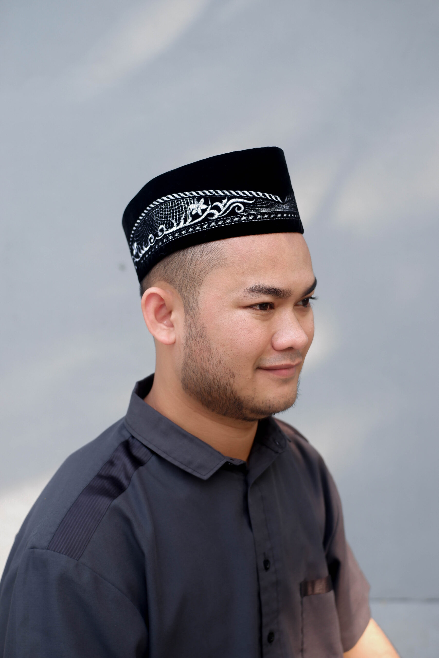 Pilihan Bordir Peci Kekinian, Dijamin Rapi dan Tahan Lama! - Gambar 3